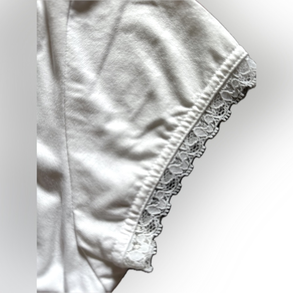 Girls White Lace Trim Shirt - Simply Styled | Size 20.5 - Picture 3 of 8